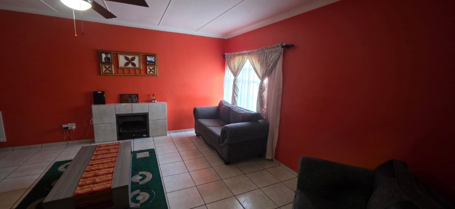 4 Bedroom Property for Sale in Meiringspark North West